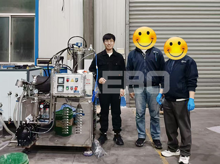 杭州某科技股份有限公司，5L棒塊陶瓷砂磨機(jī)調(diào)試成功